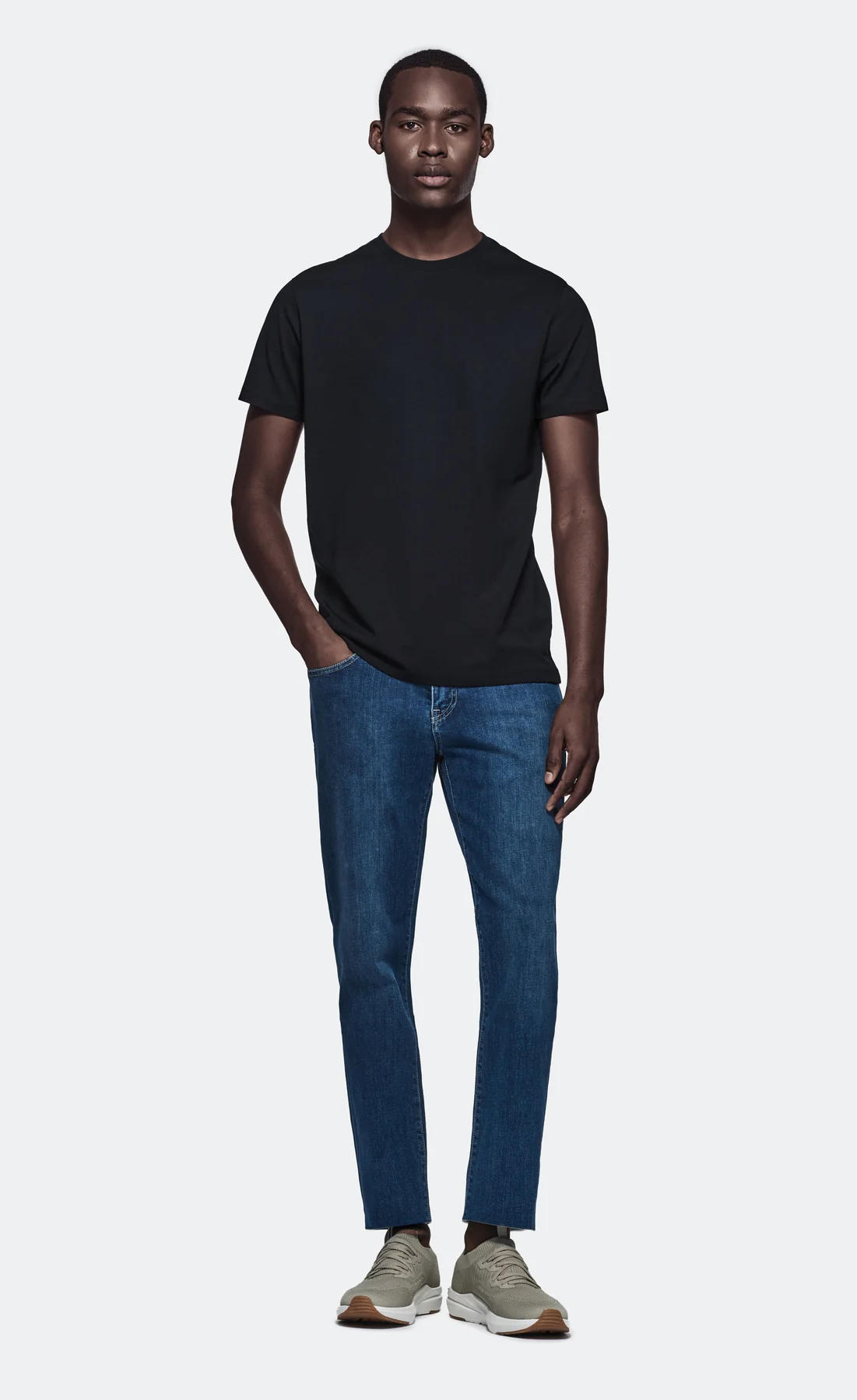 T-shirt tinta unita in cotone