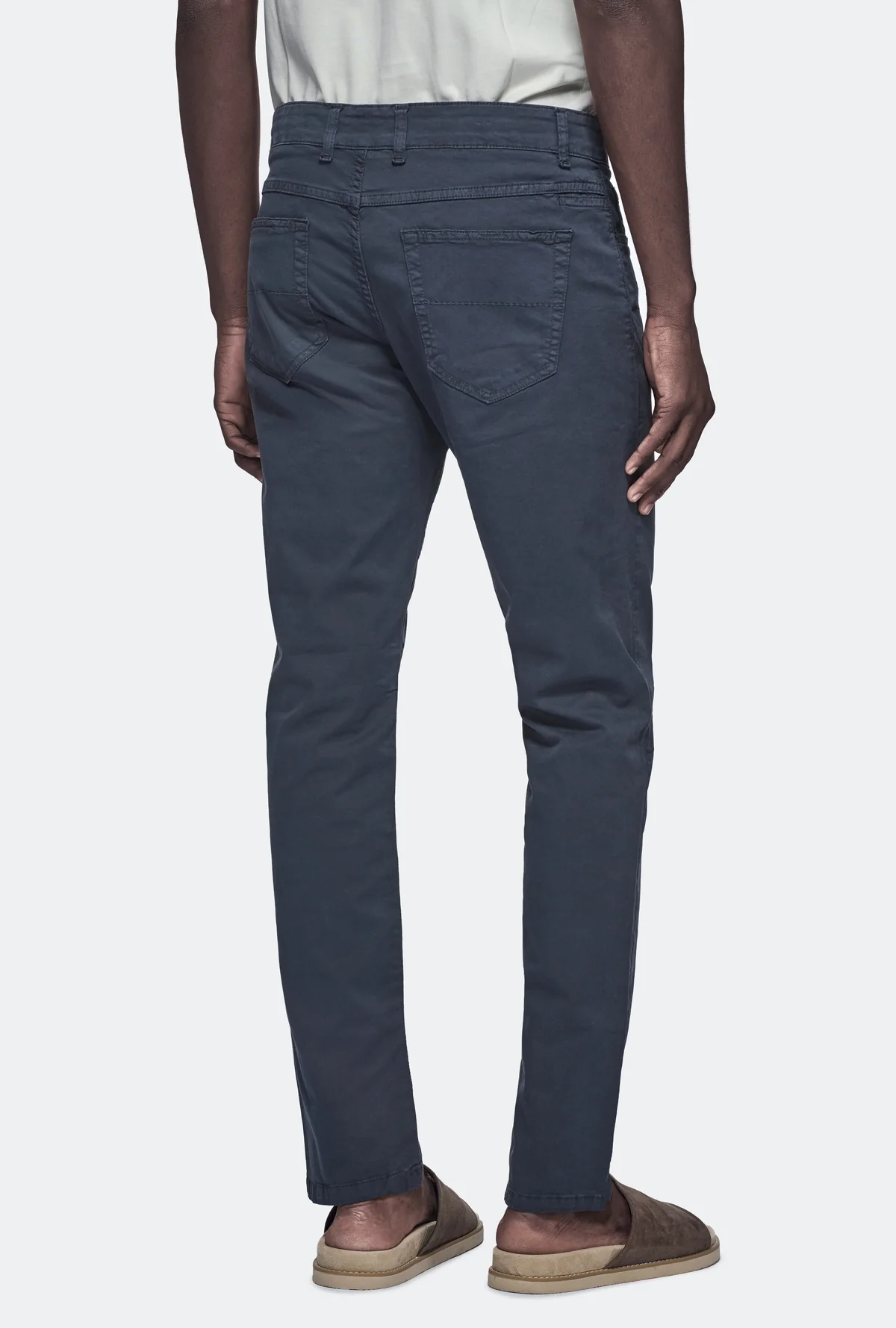 Pantalone cinque tasche in gabardine - Image 3