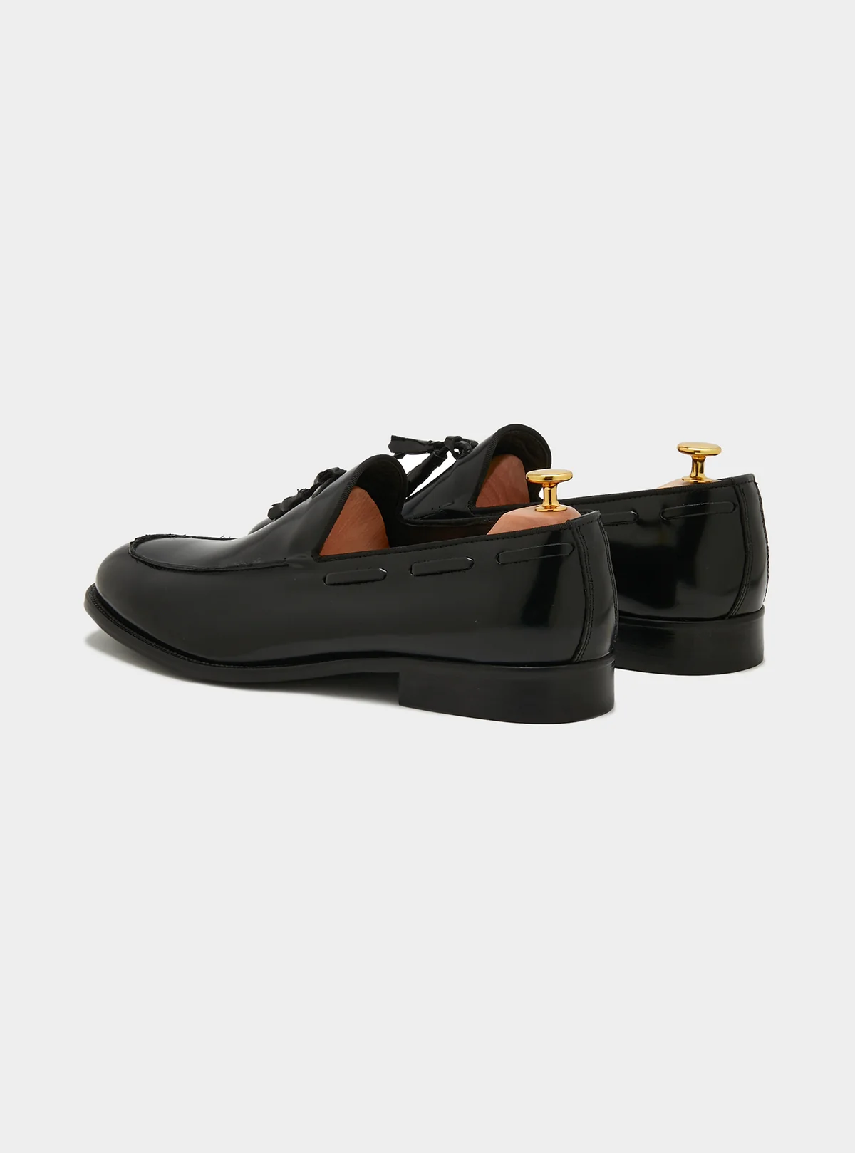 Mocassino in pelle con nappine